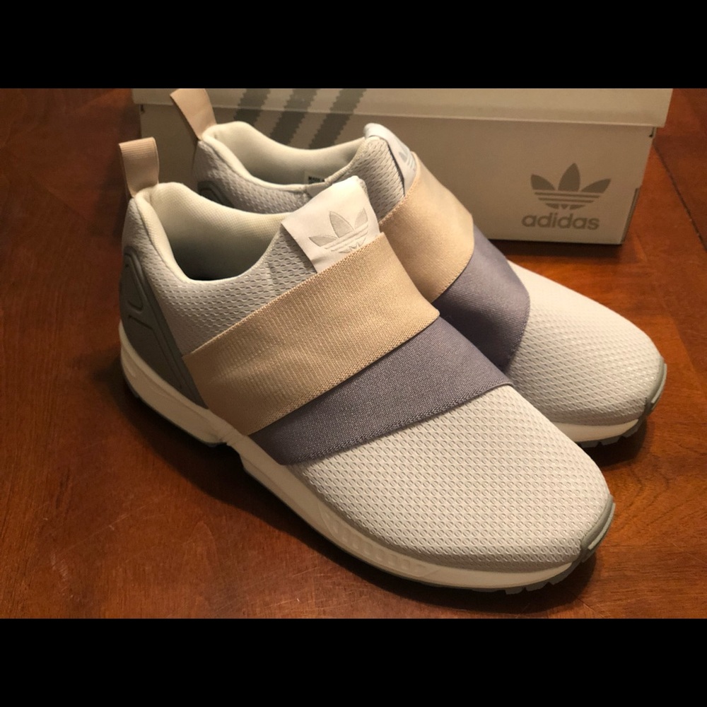 Adidas Love&Light slip on sneakers